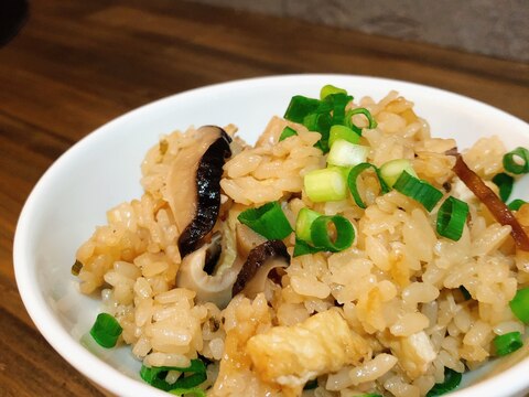 塩昆布ときのこの炊き込みご飯